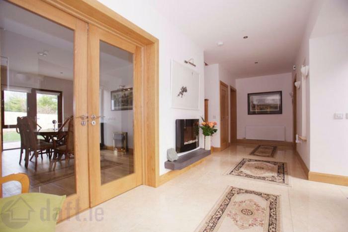 Woodview House Bed And Breakfast คอร์ก ภายนอก รูปภาพ