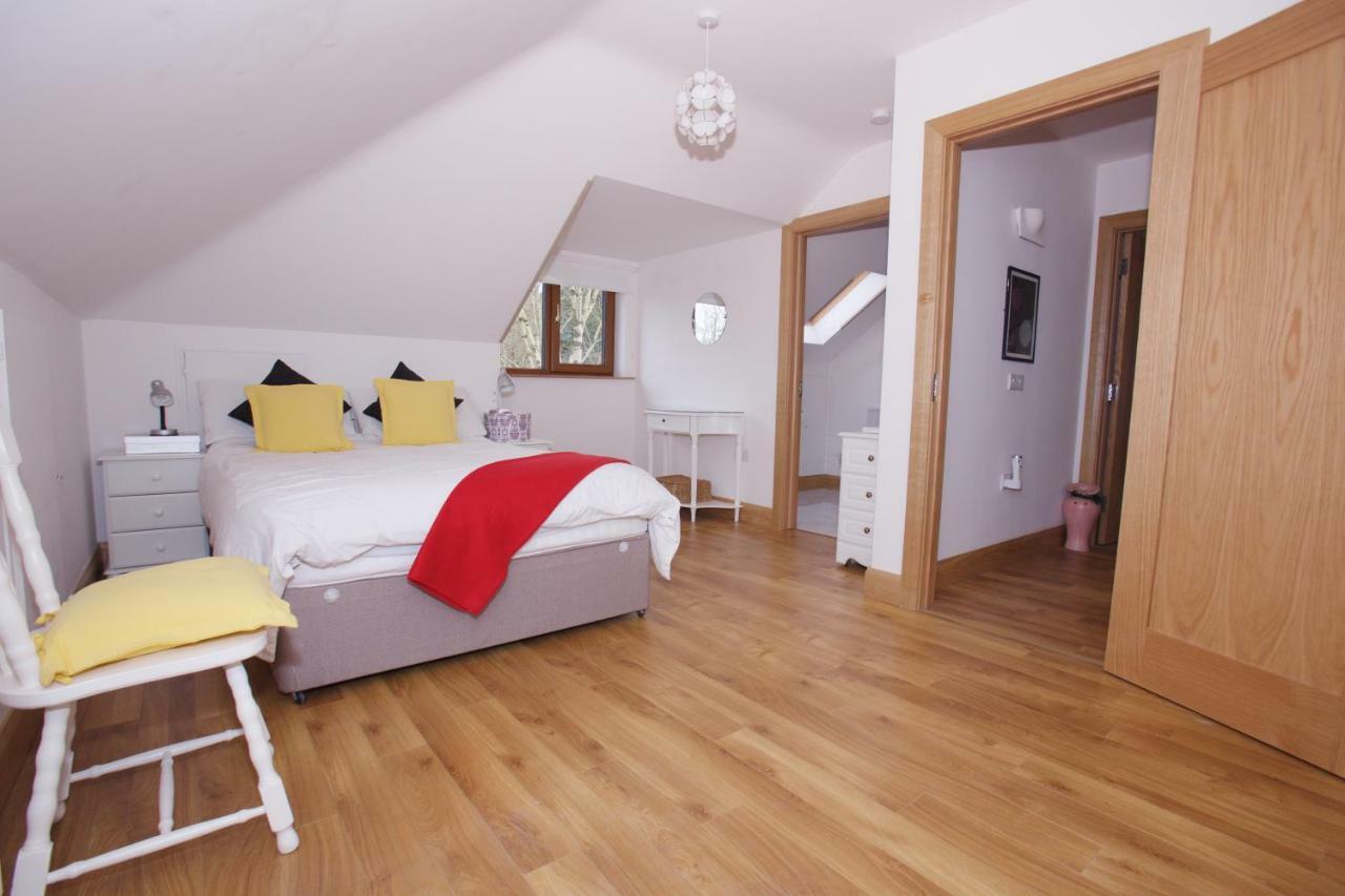 Woodview House Bed And Breakfast คอร์ก ภายนอก รูปภาพ